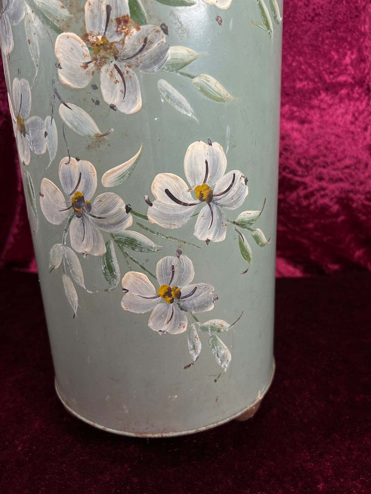 Vintage Plymouth Tole Metal Umbrella Stand – Hand Painted Toleware Daisies with Ball Feet