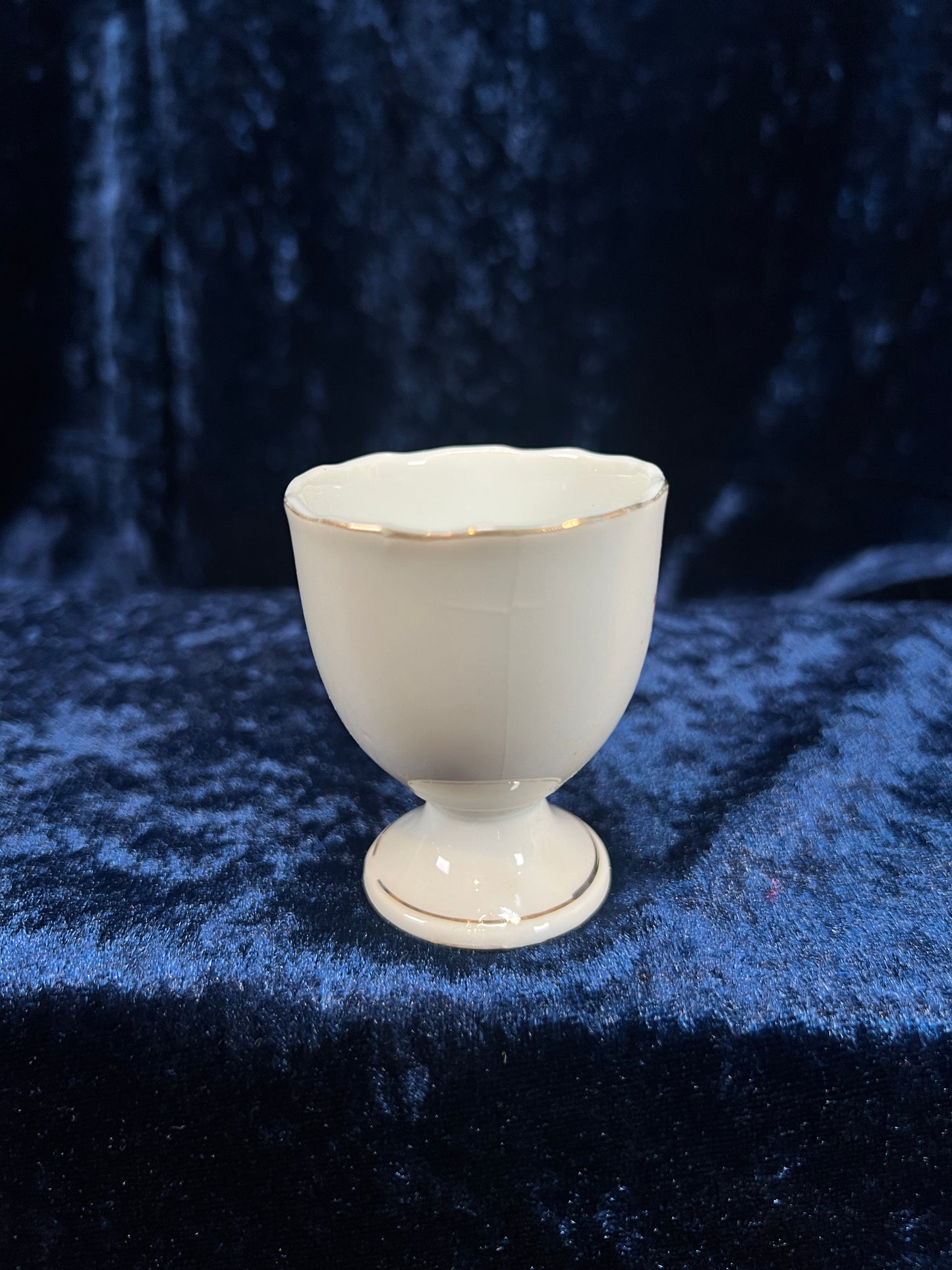 Vintage Porcelain Egg Cup – Pink Rose Floral Gold Trim Pedestal