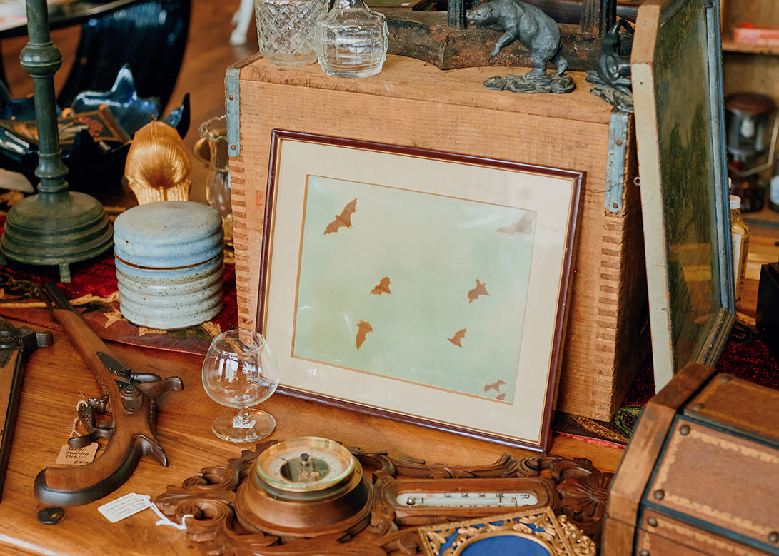 Antique Shopping Online | The Cat Vintage