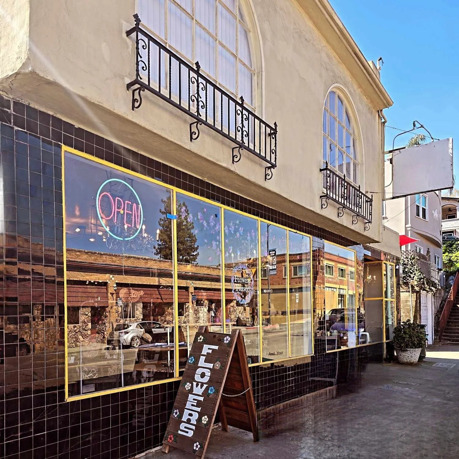 Outside Flowers Fresco in Crockett California