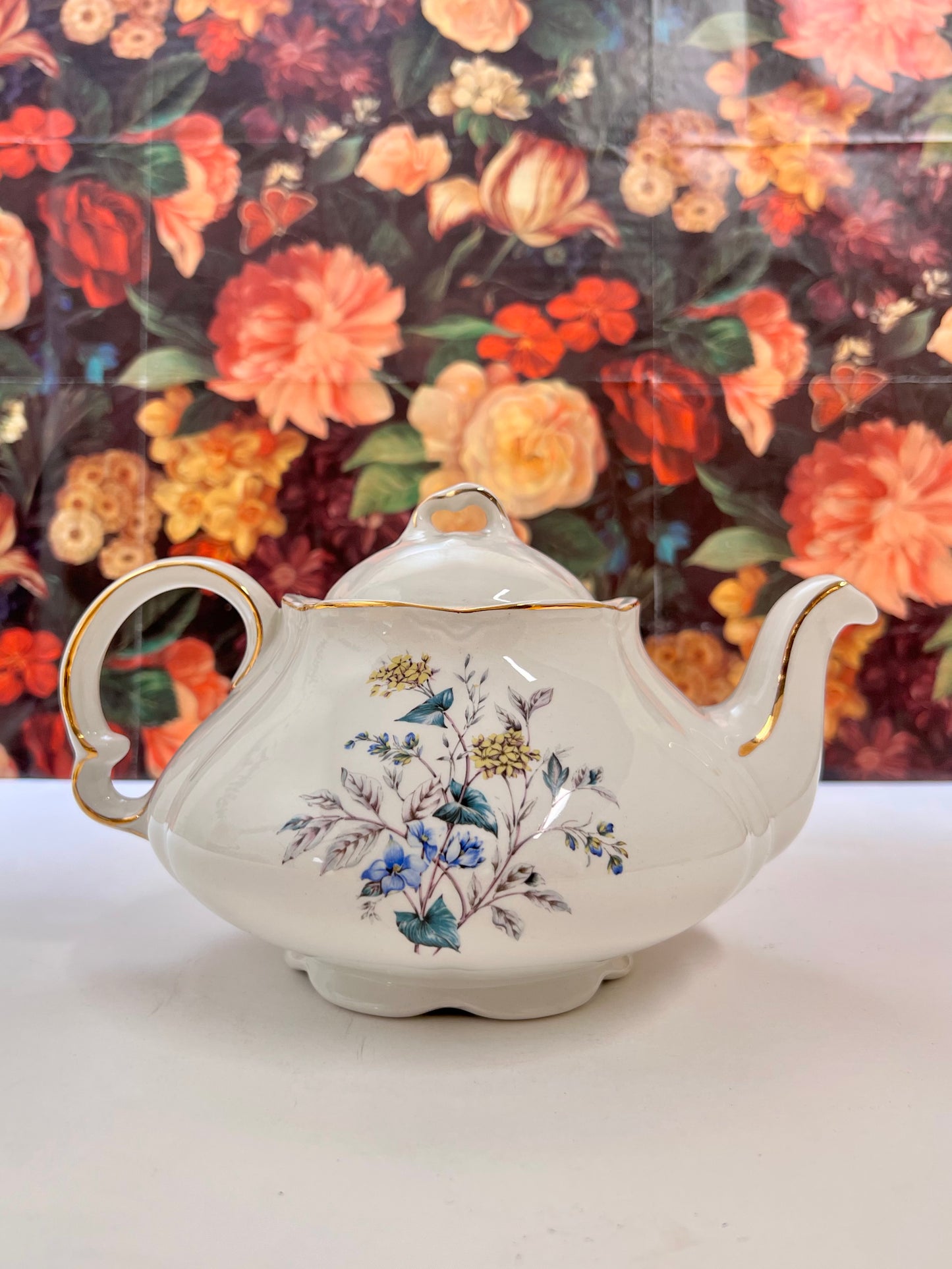 Ellgreave England Teapot Blue and Yellow Floral Pattern The Cat Vintage