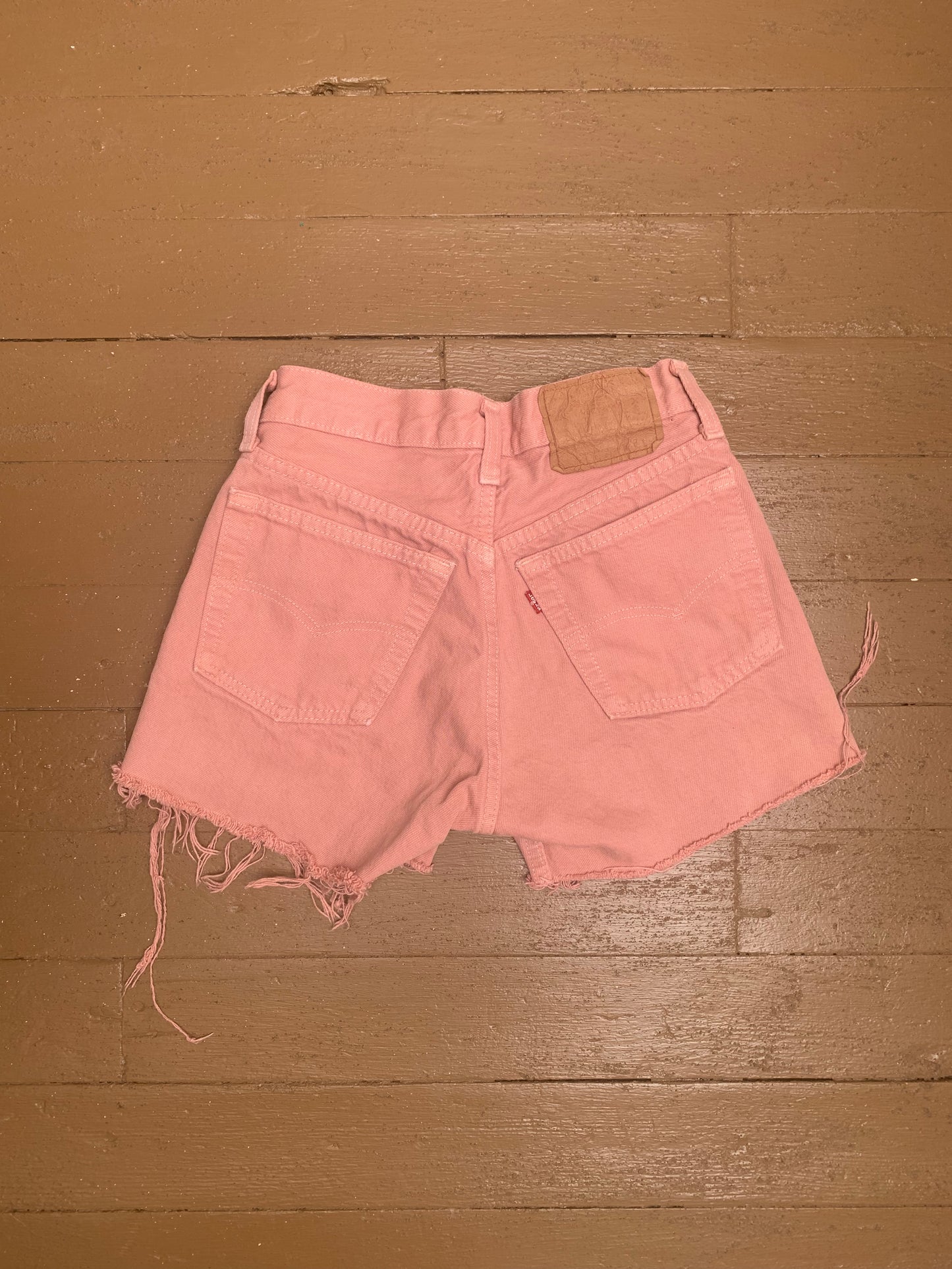 Vintage Levi Shorts - Pink