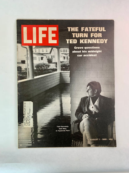 Vintage LIFE Magazine - August 1, 1969 - The Fateful Turn For Ted Kennedy