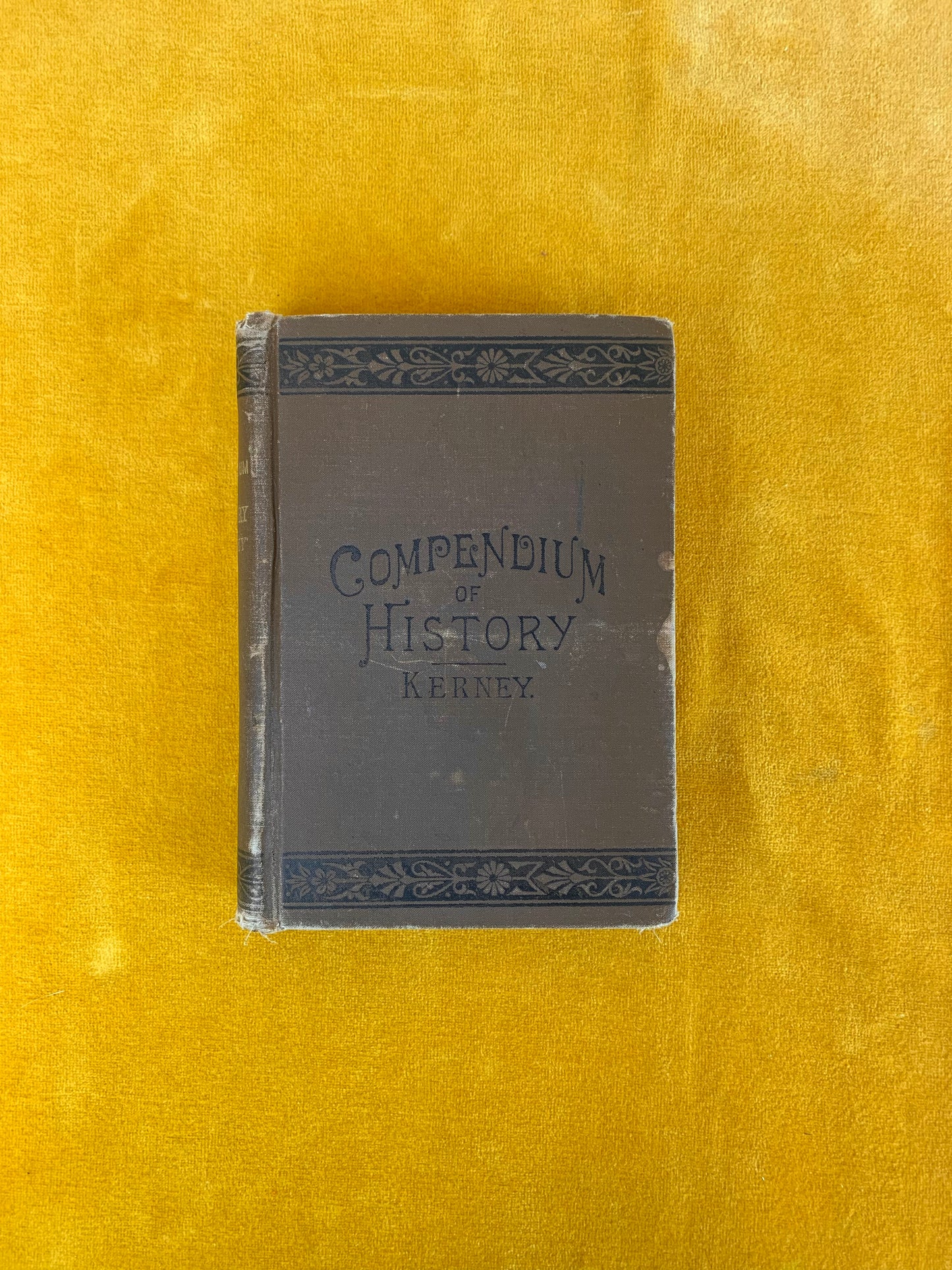 Kerney's Compendium of Ancient and Modern History - 1882 Edition