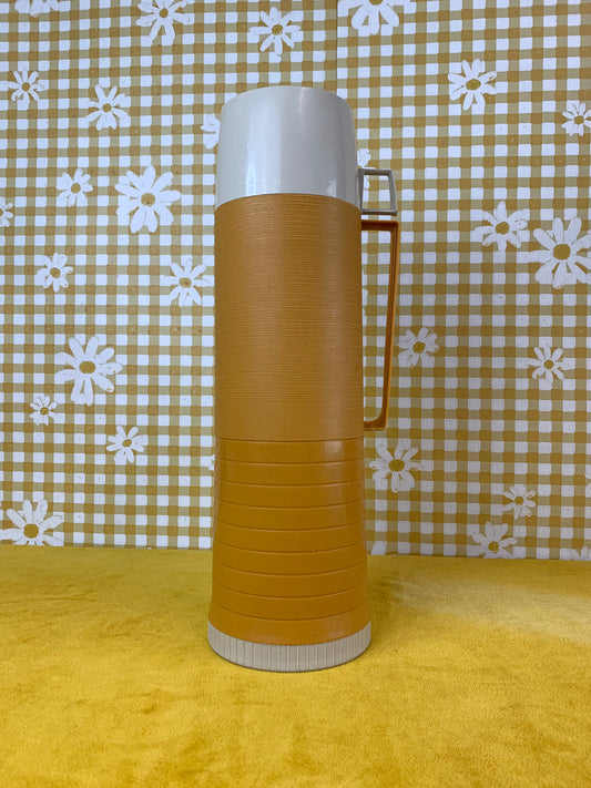 King-Seeley Thermos - Pint Size - Mustard Yellow