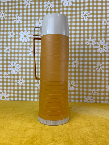 King-Seeley Thermos - Pint Size - Mustard Yellow