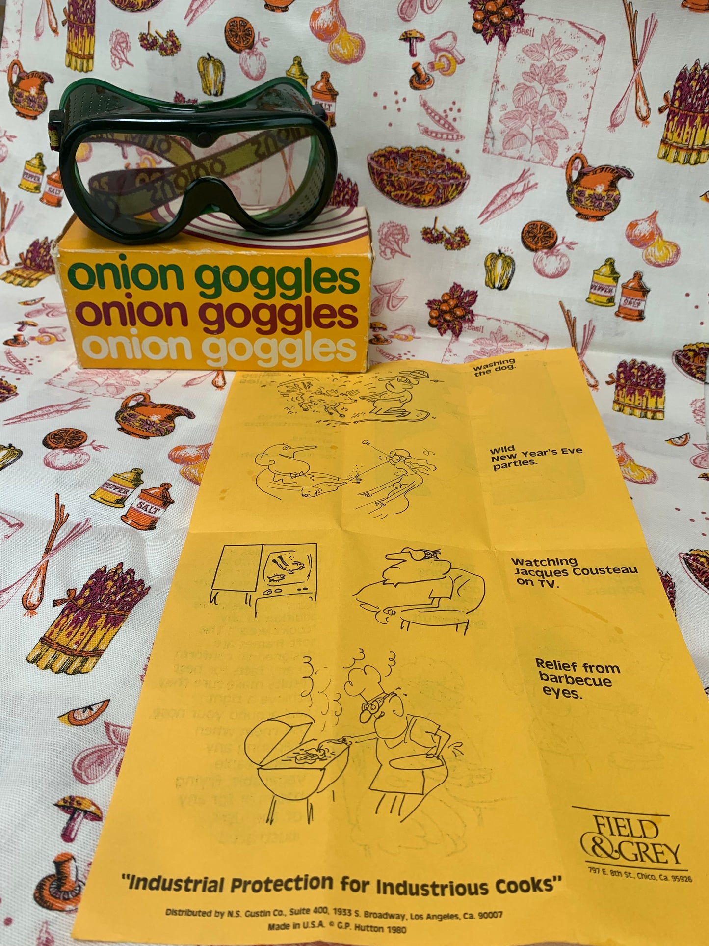1990s Field & Grey Onion Goggles